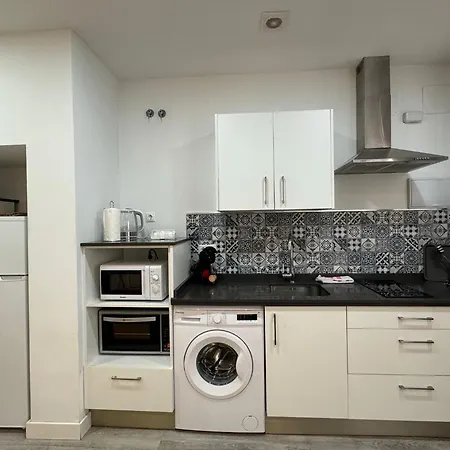 Medina-azahara Apartment *