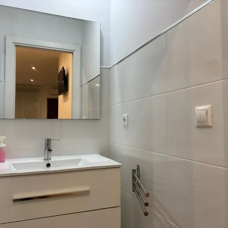 Medina-azahara Apartment