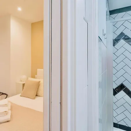 Medina-azahara Apartment *